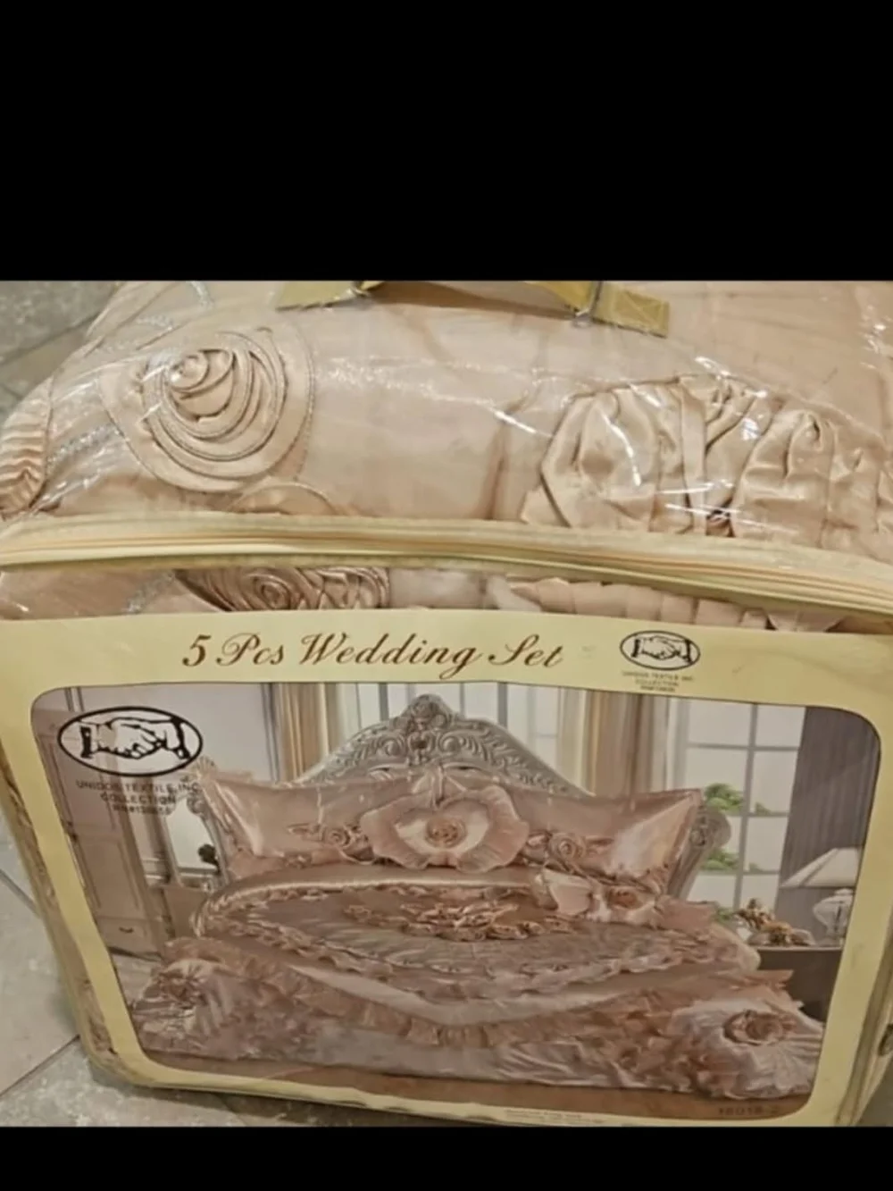 5-Piece Wedding Bedding Set - Champagne Rose